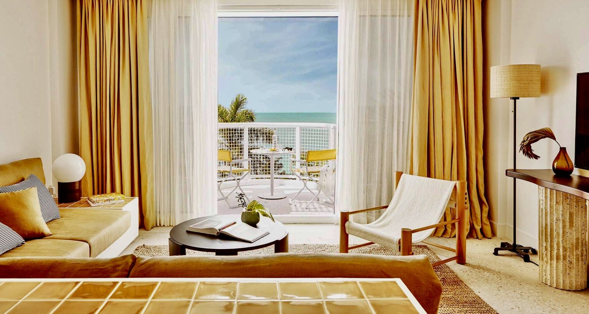 Palm Heights Beach Suites with beach view at one of the best boutique hotels in Cayman Islands